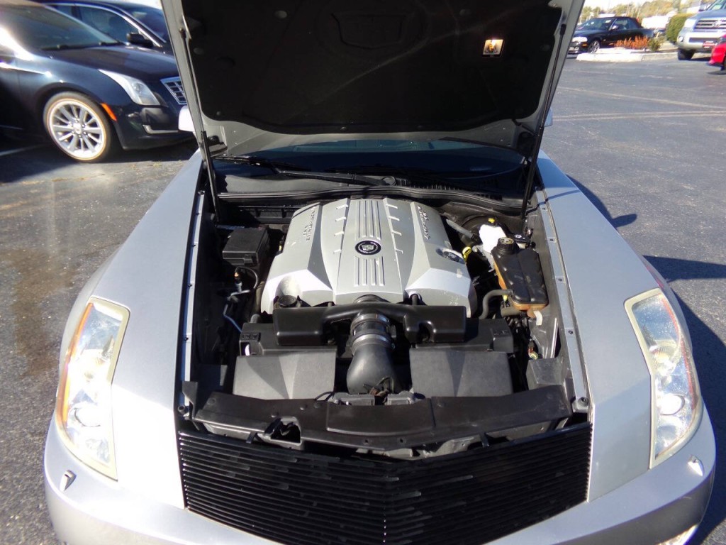 2006 Cadillac XLR Image 36
