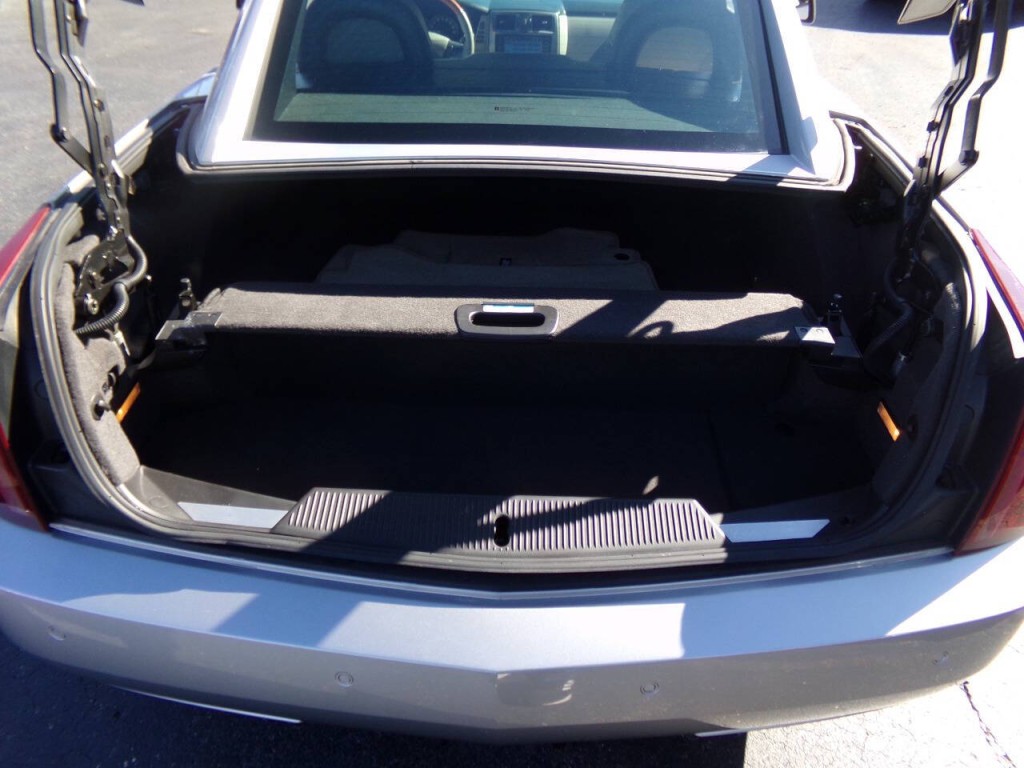 2006 Cadillac XLR Image 41