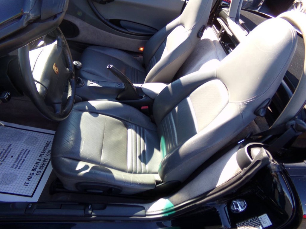 1997 Porsche Boxster Image 11