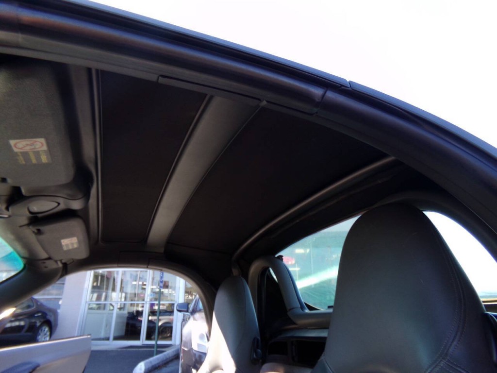 1997 Porsche Boxster Image 32