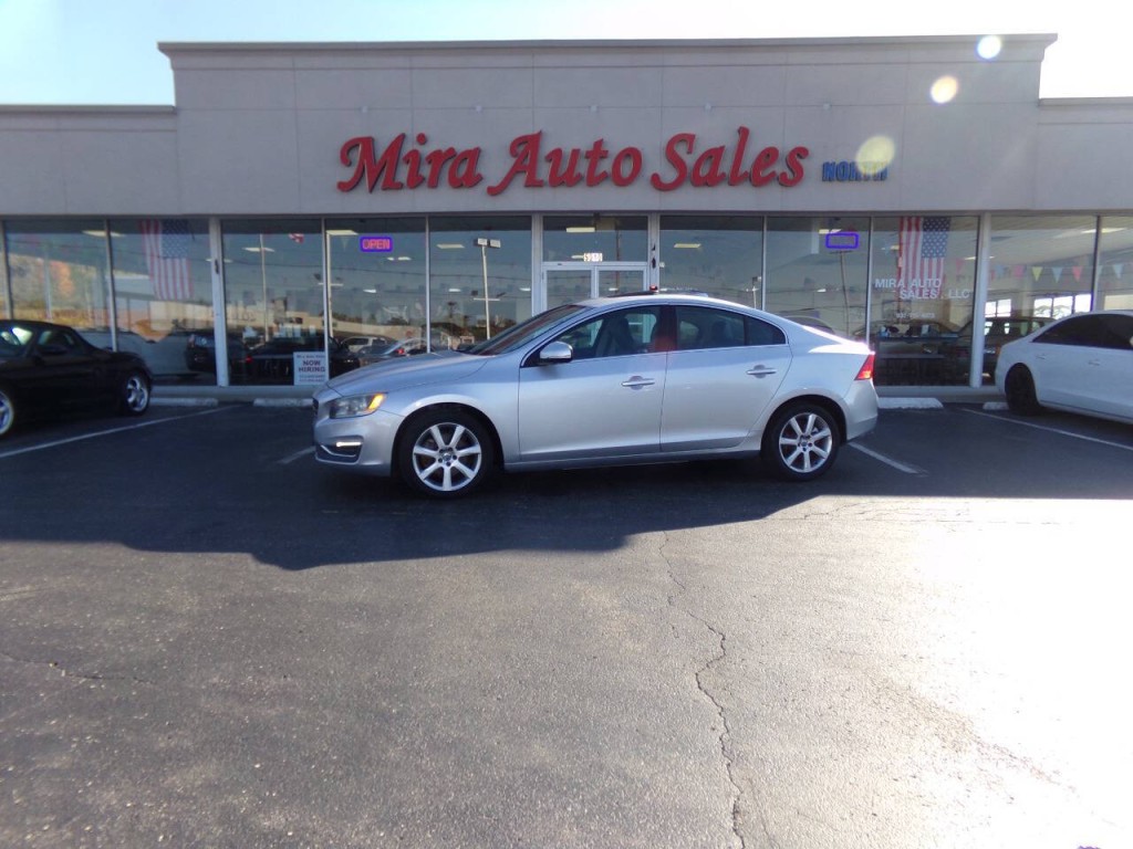 2016 Volvo S60 Image 1