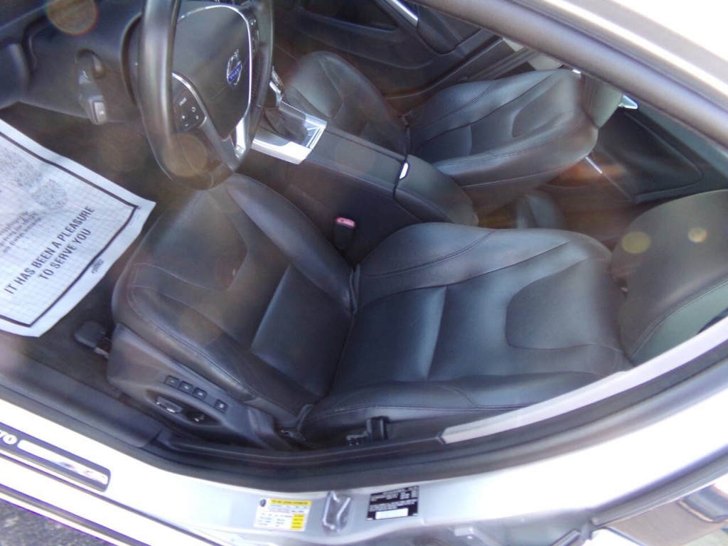 2016 Volvo S60 Image 11