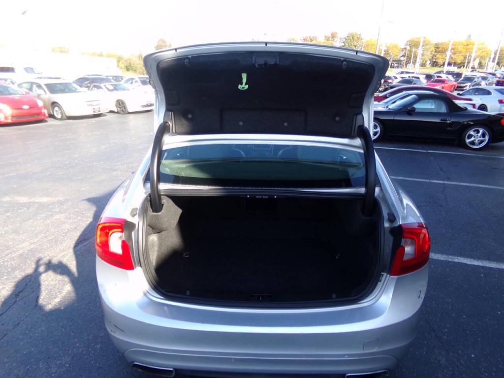 2016 Volvo S60 Image 20