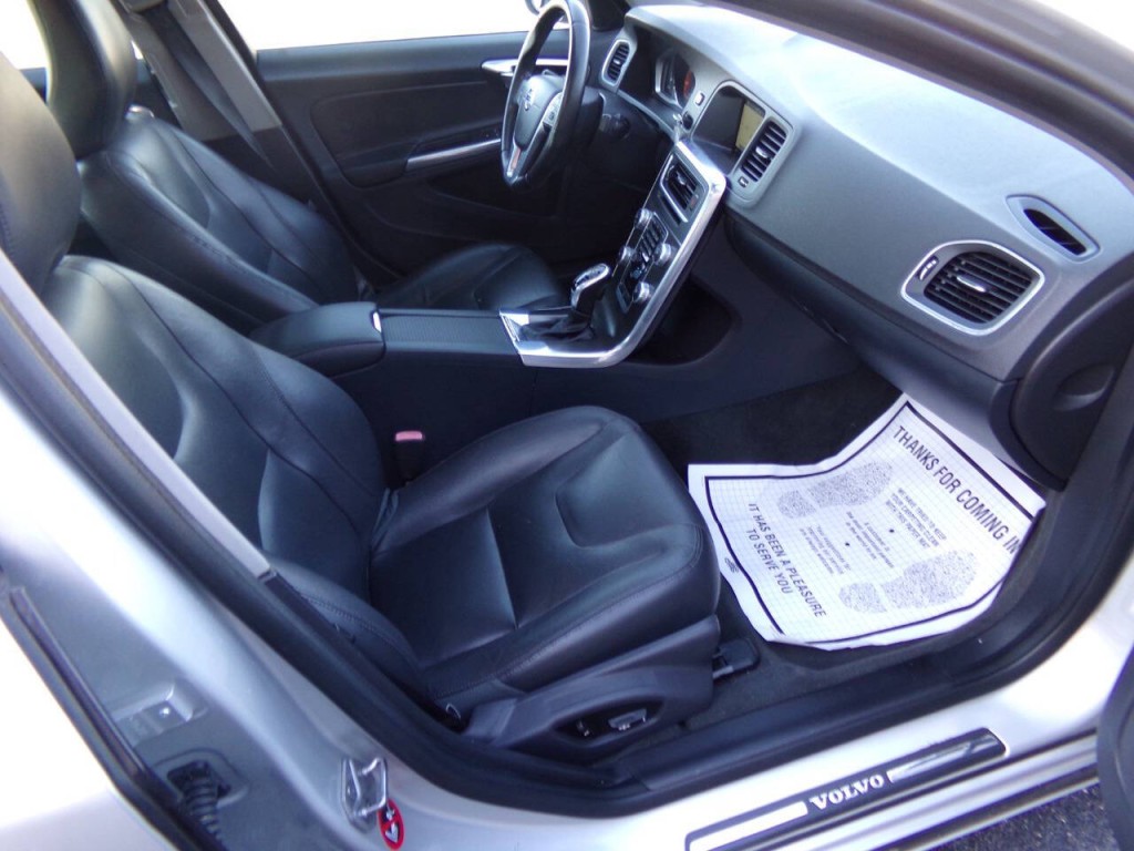 2016 Volvo S60 Image 26