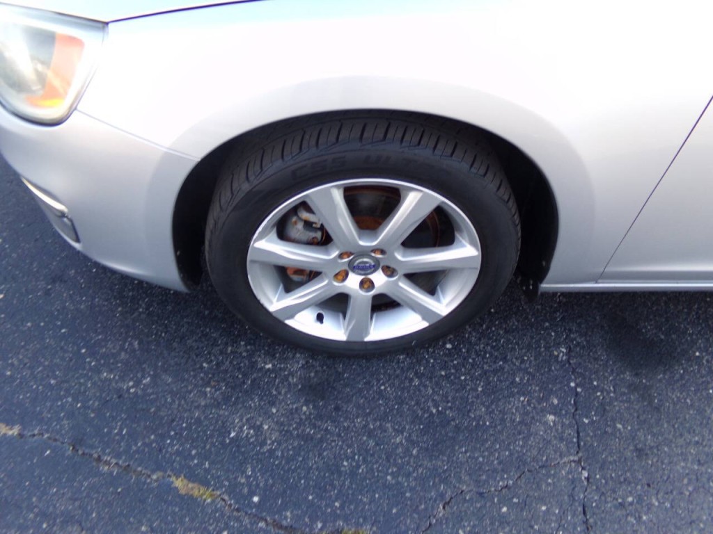 2016 Volvo S60 Image 33