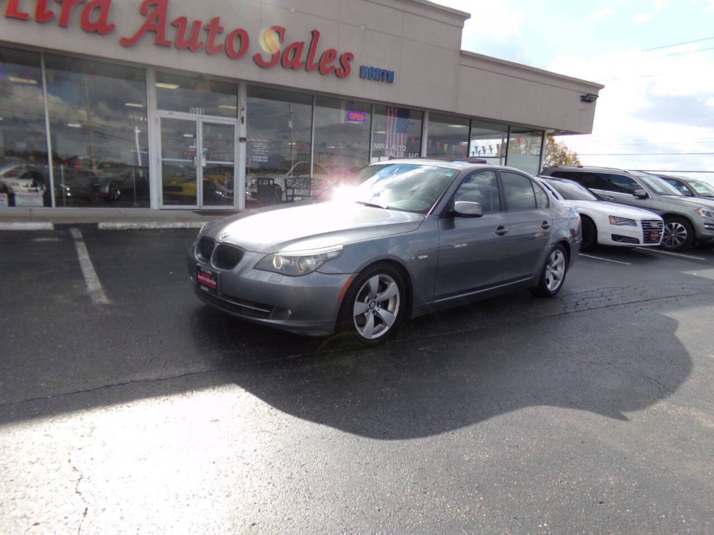 2009 BMW 5 Series Image 2