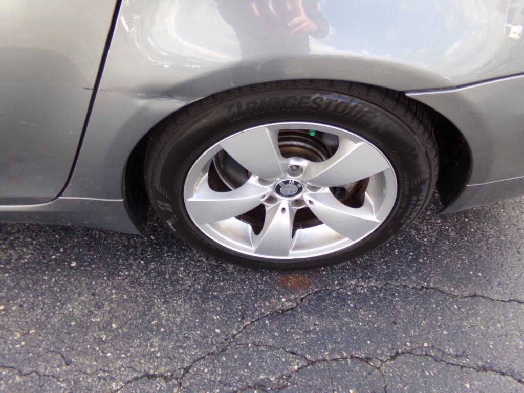 2009 BMW 5 Series Image 38