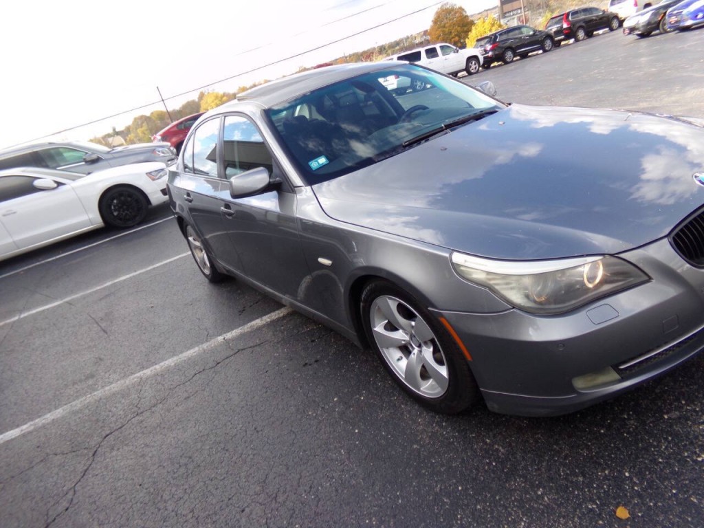 2009 BMW 5 Series Image 45