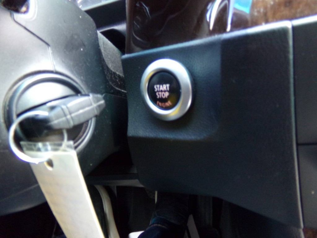 2009 BMW 5 Series Image 61