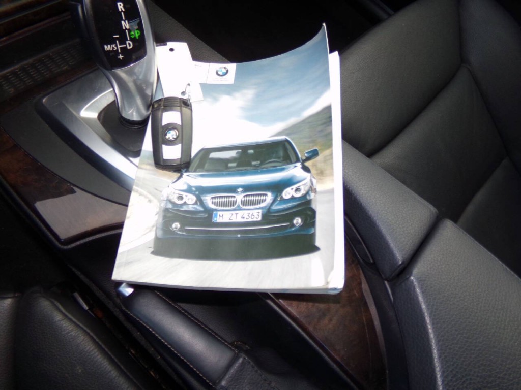 2009 BMW 5 Series Image 66