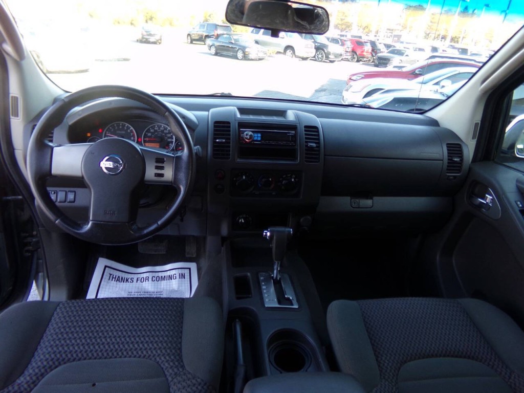 2008 Nissan Frontier Image 15