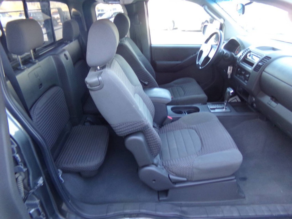 2008 Nissan Frontier Image 20