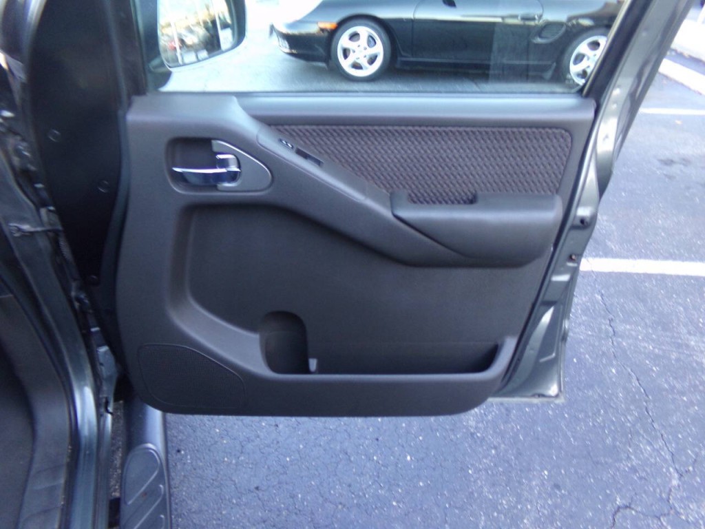 2008 Nissan Frontier Image 26
