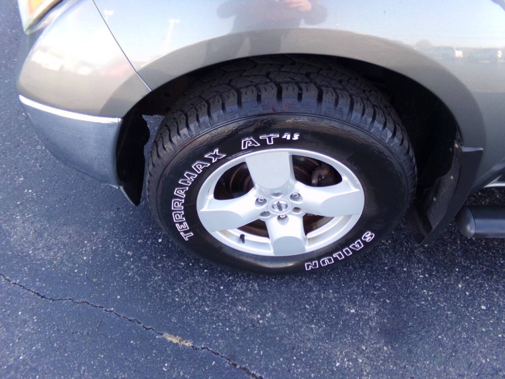 2008 Nissan Frontier Image 34