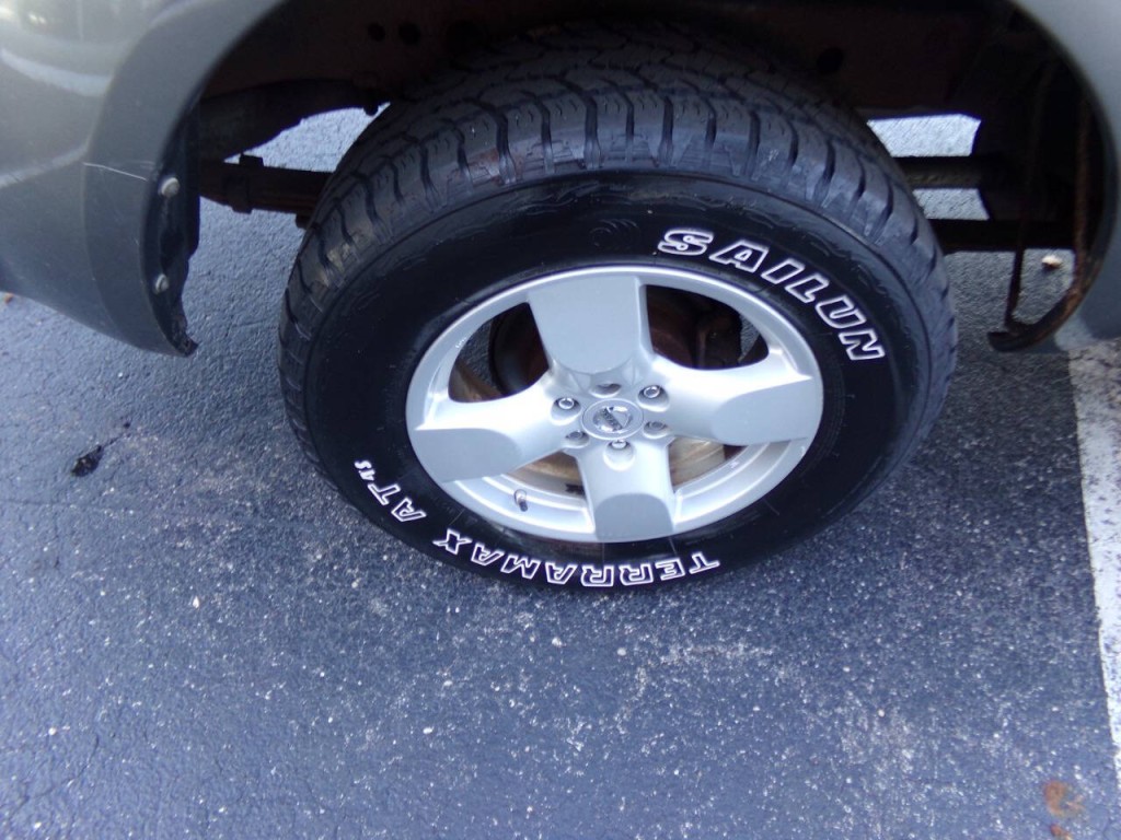 2008 Nissan Frontier Image 43