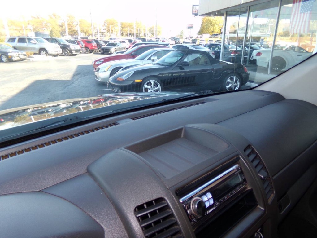 2008 Nissan Frontier Image 53