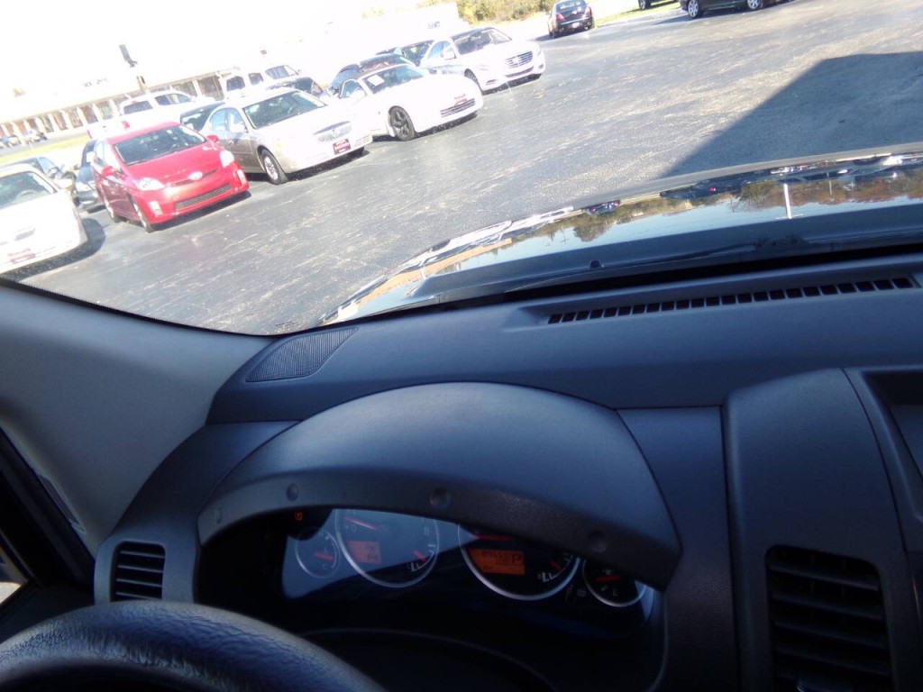 2008 Nissan Frontier Image 54