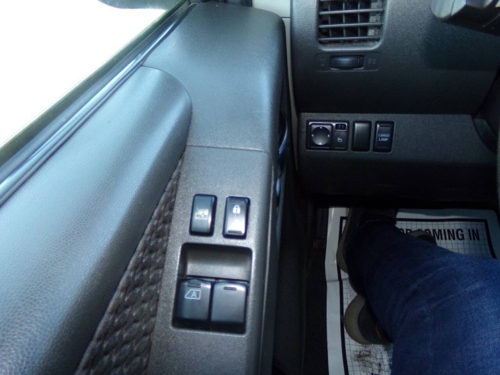 2008 Nissan Frontier Image 57