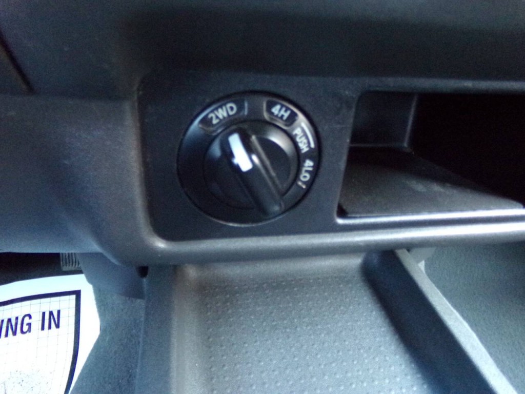 2008 Nissan Frontier Image 67