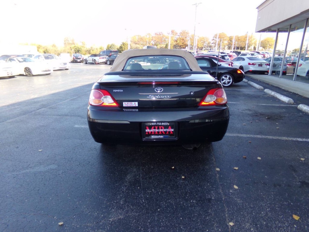 2002 Toyota Camry Image 8