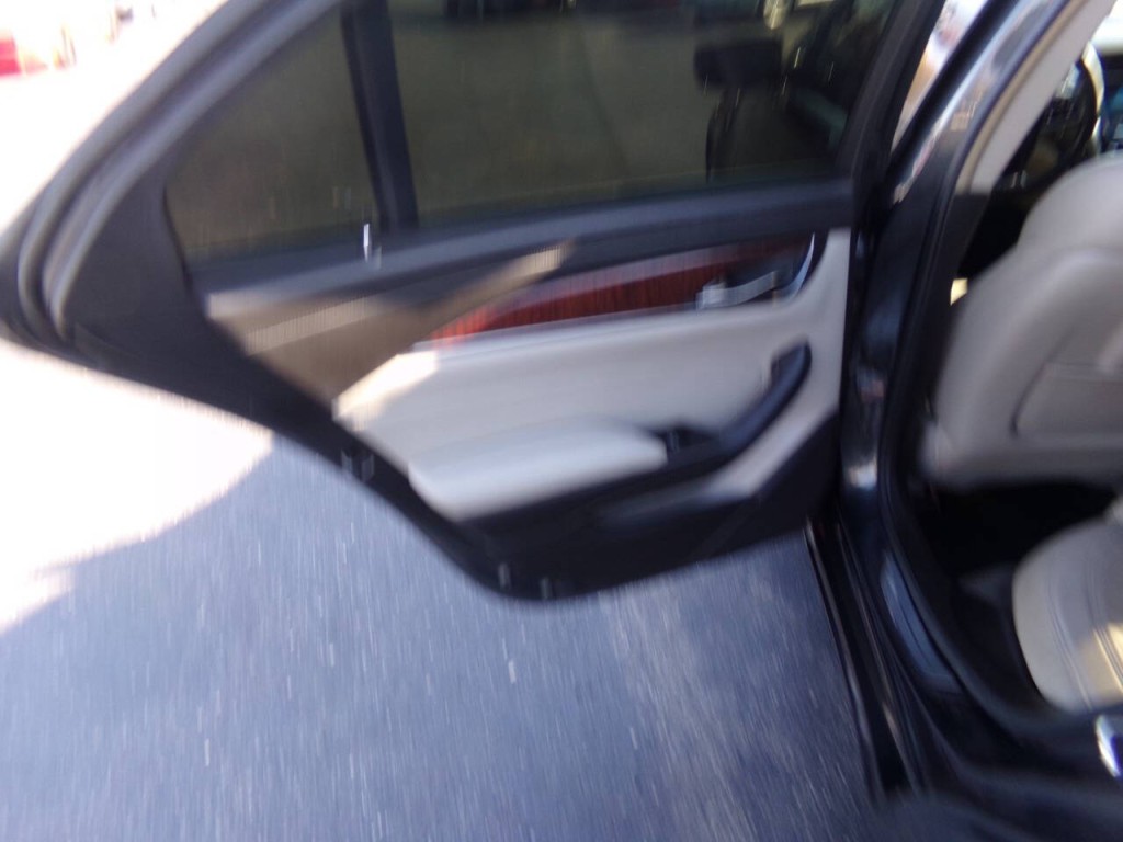 2015 Cadillac CTS Image 18