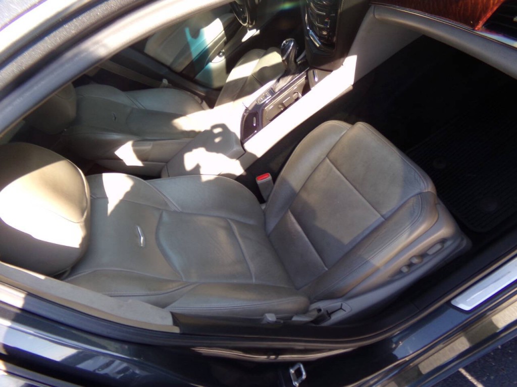 2015 Cadillac CTS Image 25