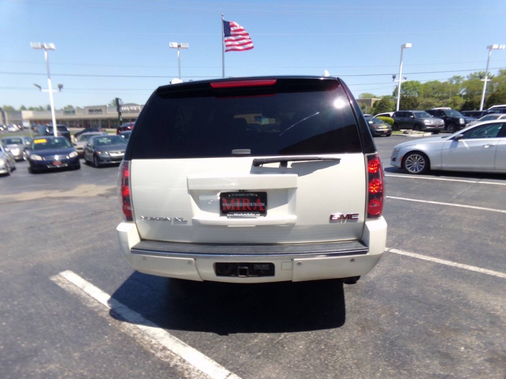 2014 GMC Yukon Image 4