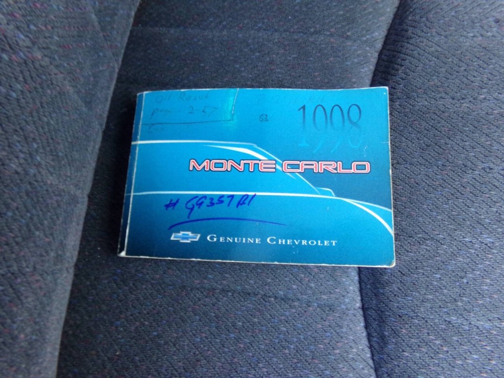 1998 Chevrolet Monte Carlo Image 25