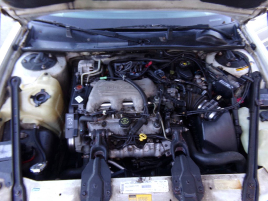 1998 Chevrolet Monte Carlo Image 35