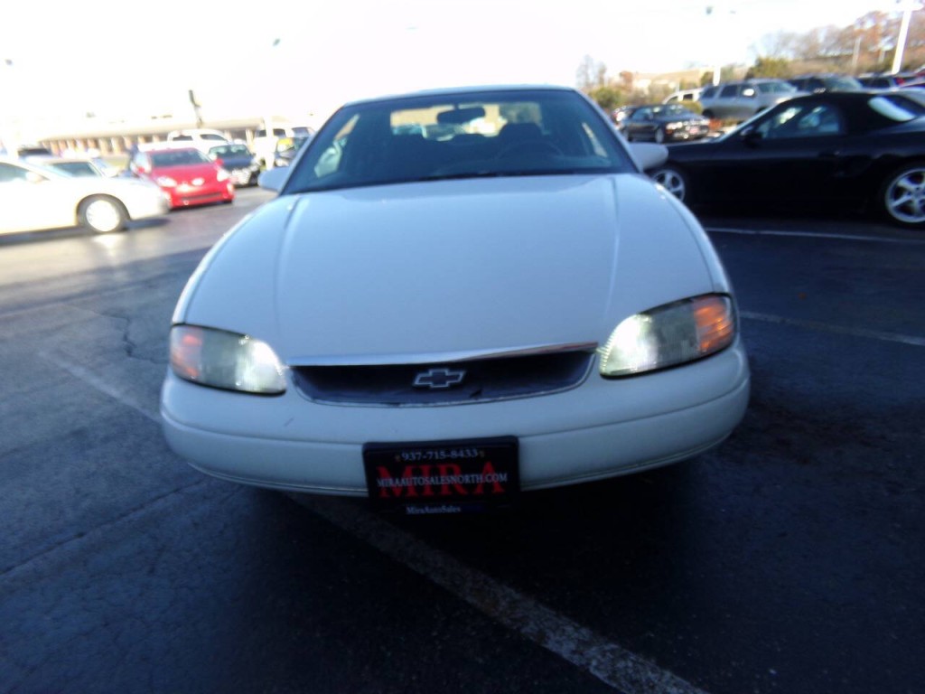 1998 Chevrolet Monte Carlo Image 40