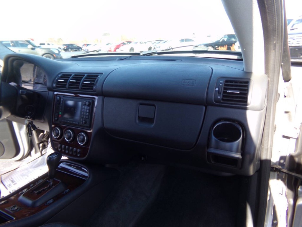 2003 Mercedes-Benz M-Class Image 21