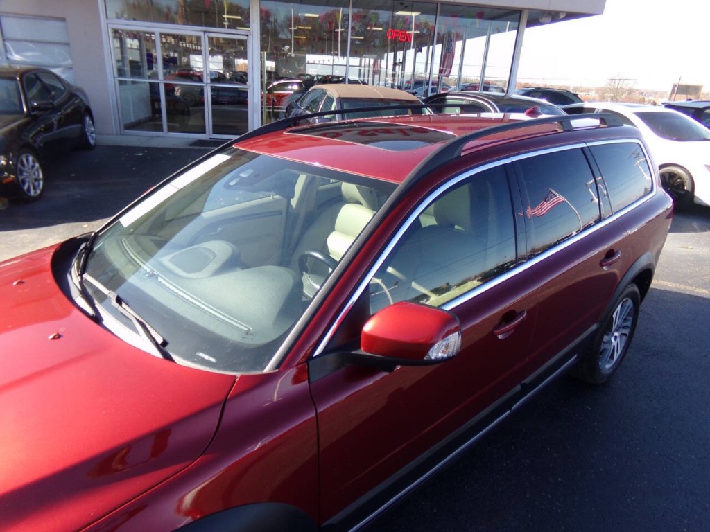 2014 Volvo XC70 Image 8