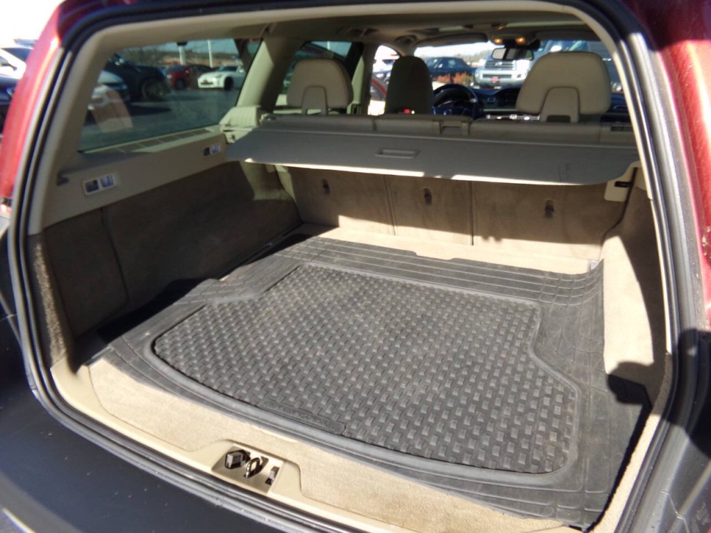 2014 Volvo XC70 Image 20