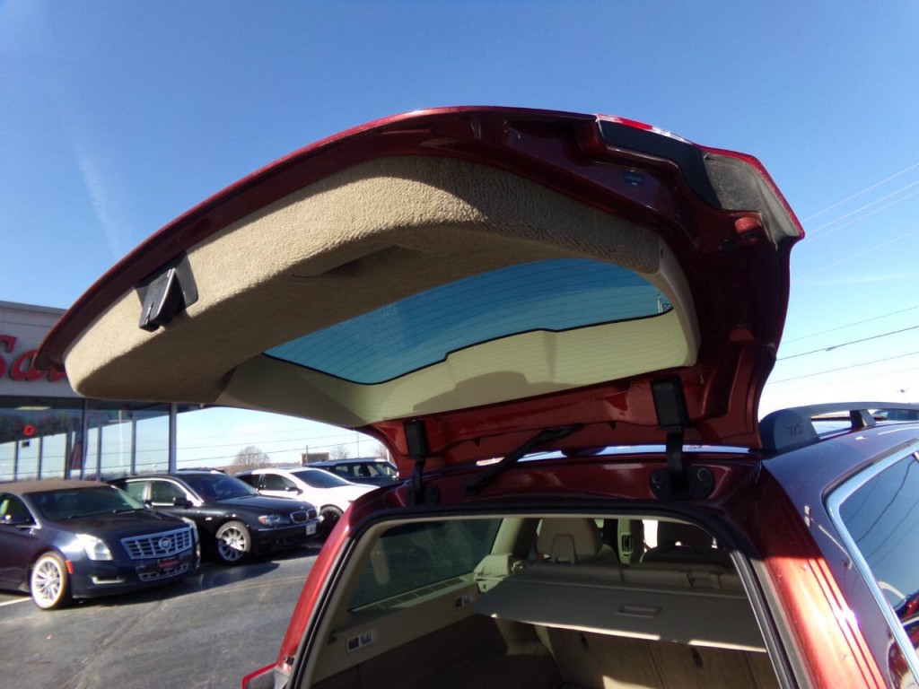 2014 Volvo XC70 Image 25