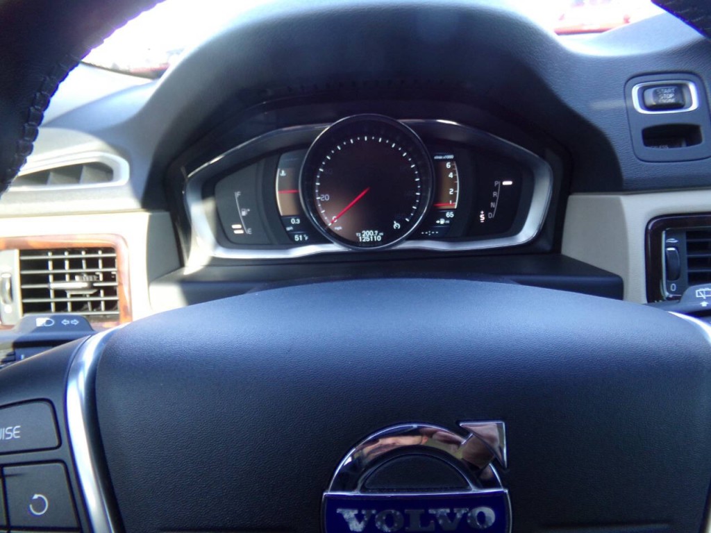 2014 Volvo XC70 Image 58