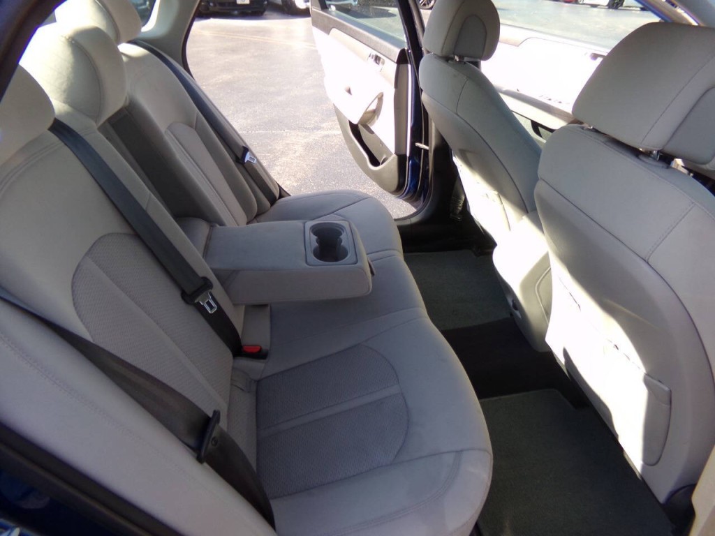 2015 Hyundai Sonata Image 22