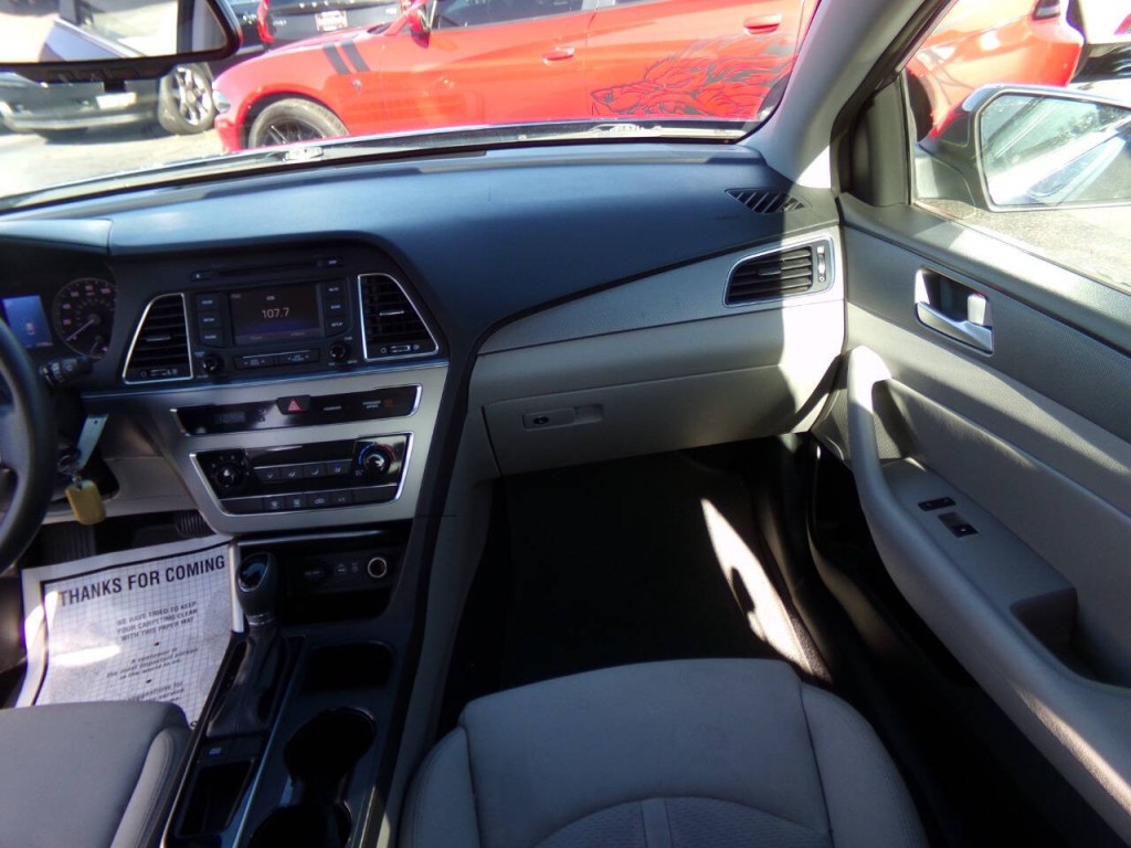 2015 Hyundai Sonata Image 26