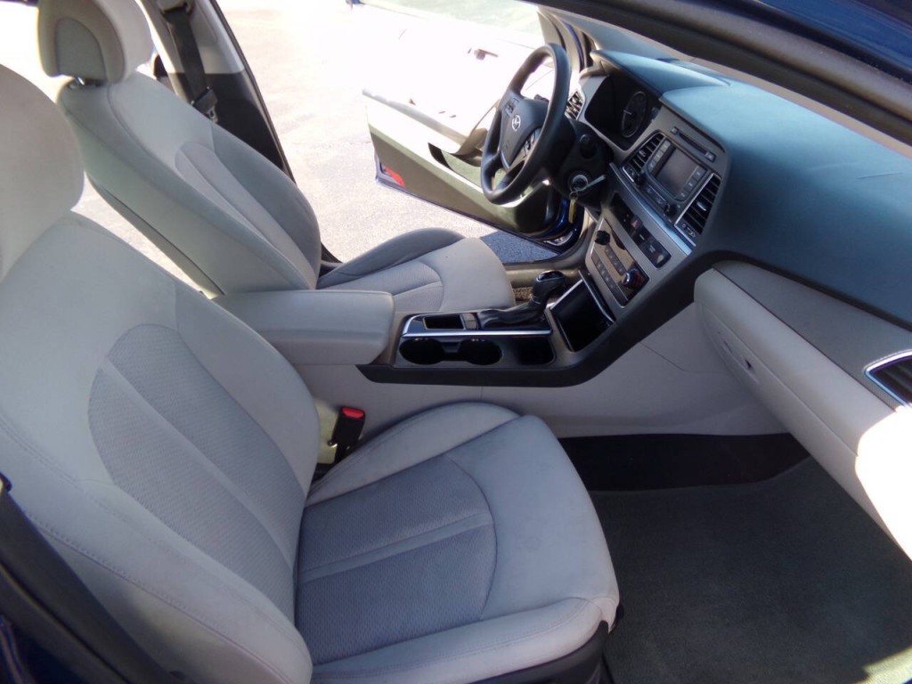 2015 Hyundai Sonata Image 28