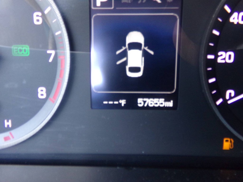 2015 Hyundai Sonata Image 32