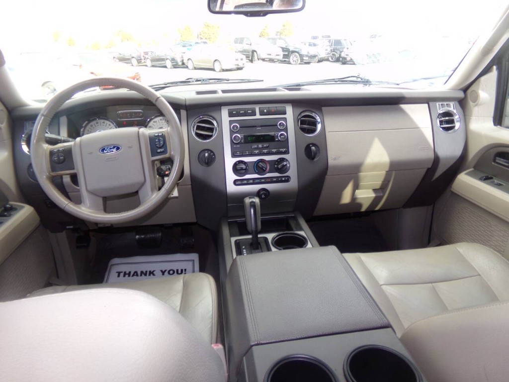 2011 Ford Expedition Image 13