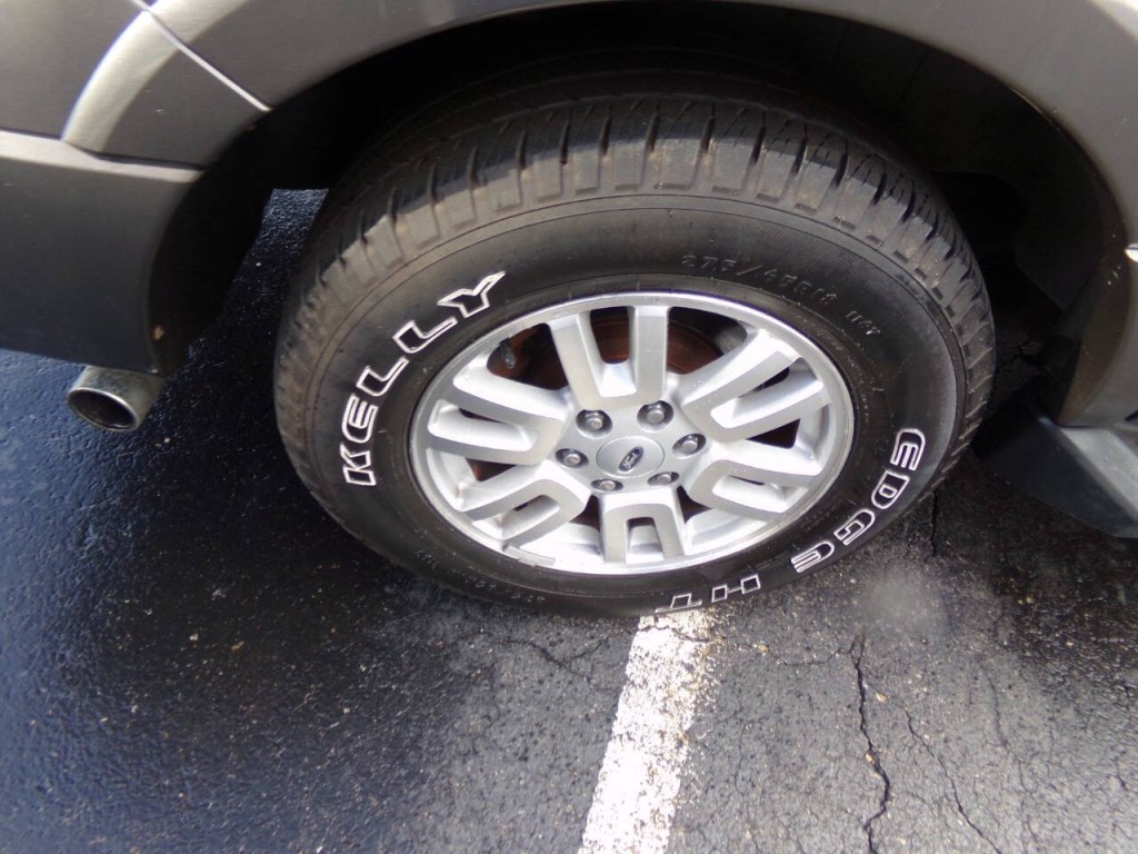 2011 Ford Expedition Image 40