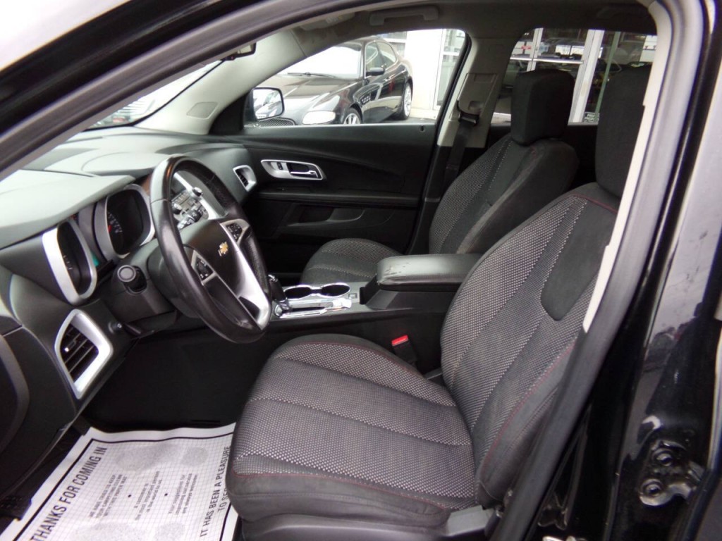 2017 Chevrolet Equinox Image 11