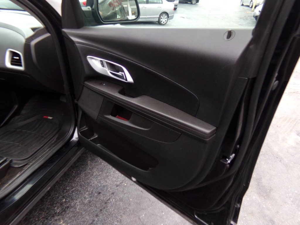 2017 Chevrolet Equinox Image 26