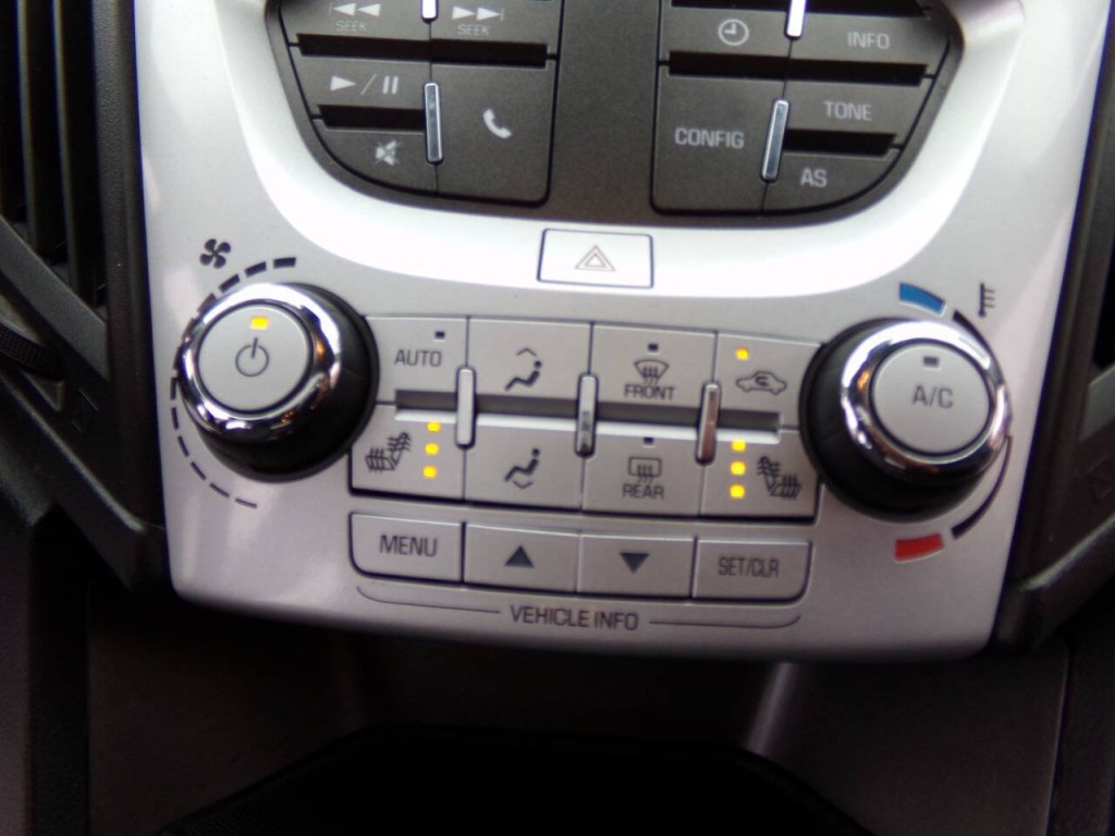 2017 Chevrolet Equinox Image 33