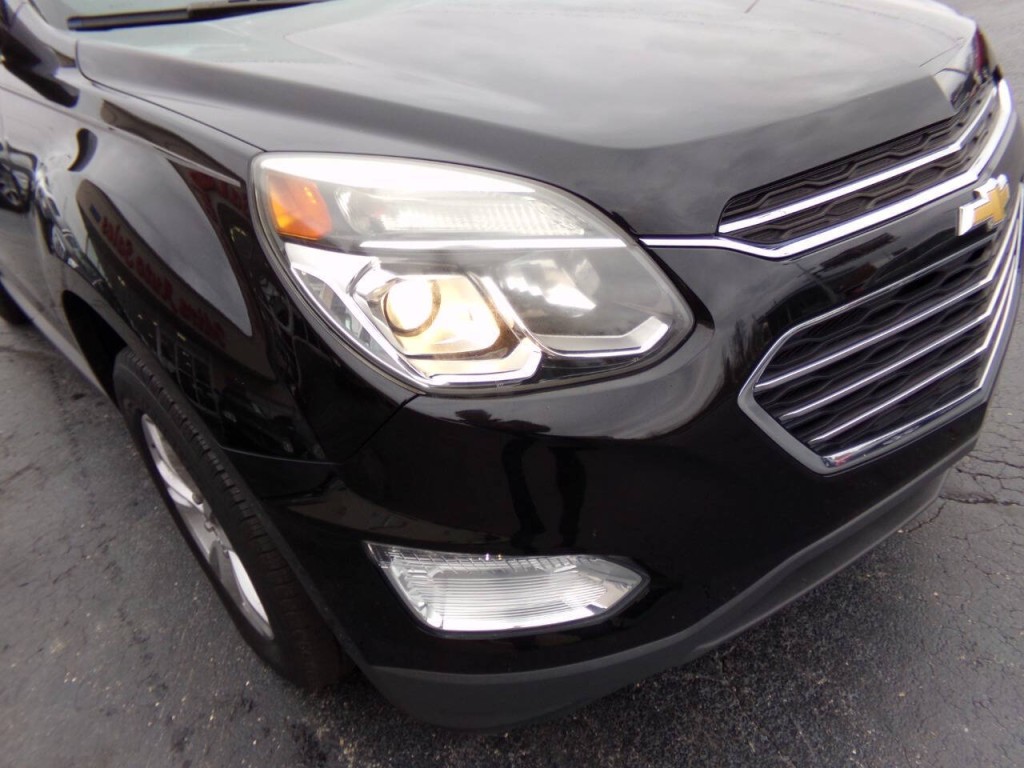 2017 Chevrolet Equinox Image 36