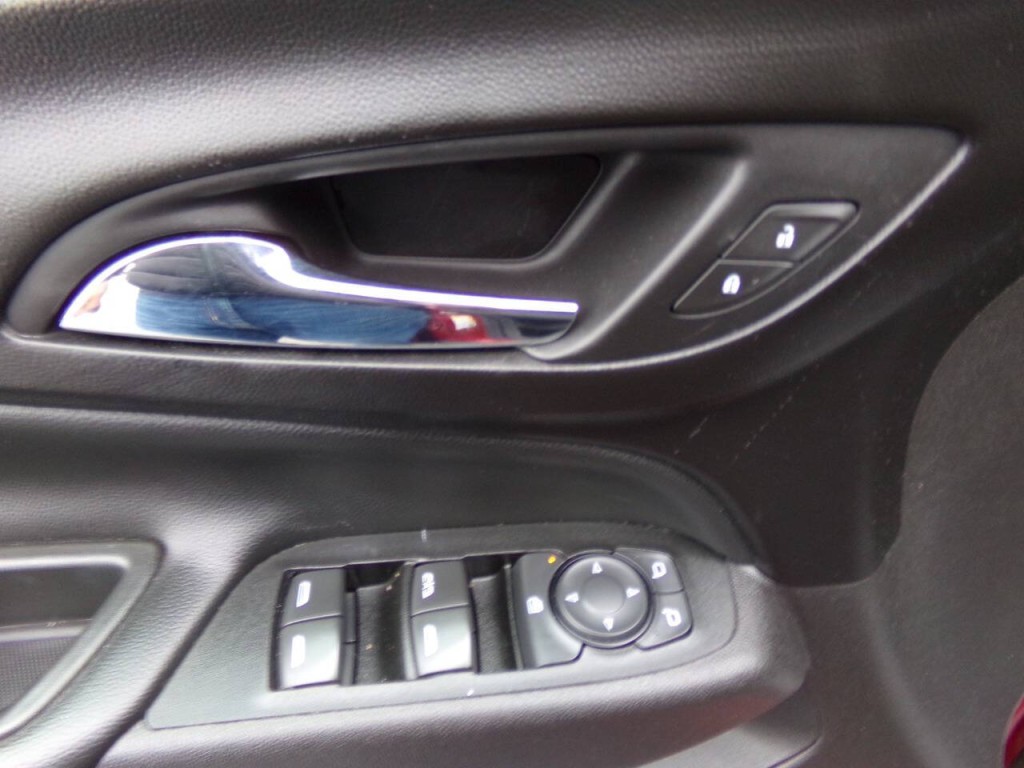 2018 Chevrolet Equinox Image 45