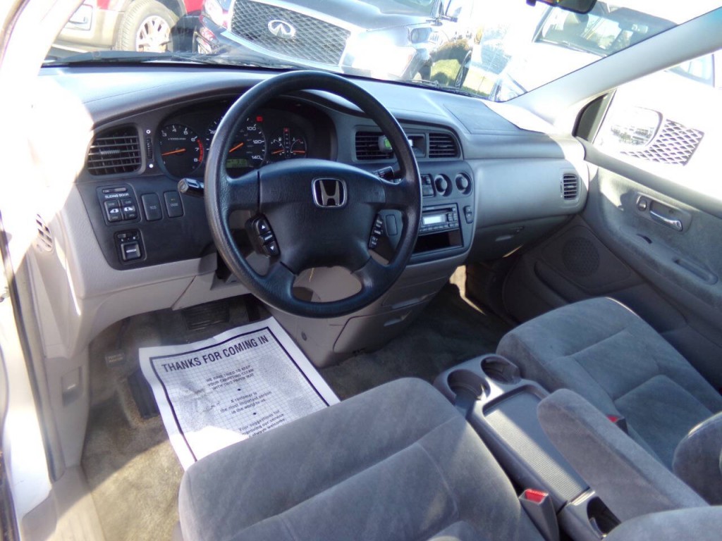 2002 Honda Odyssey Image 6