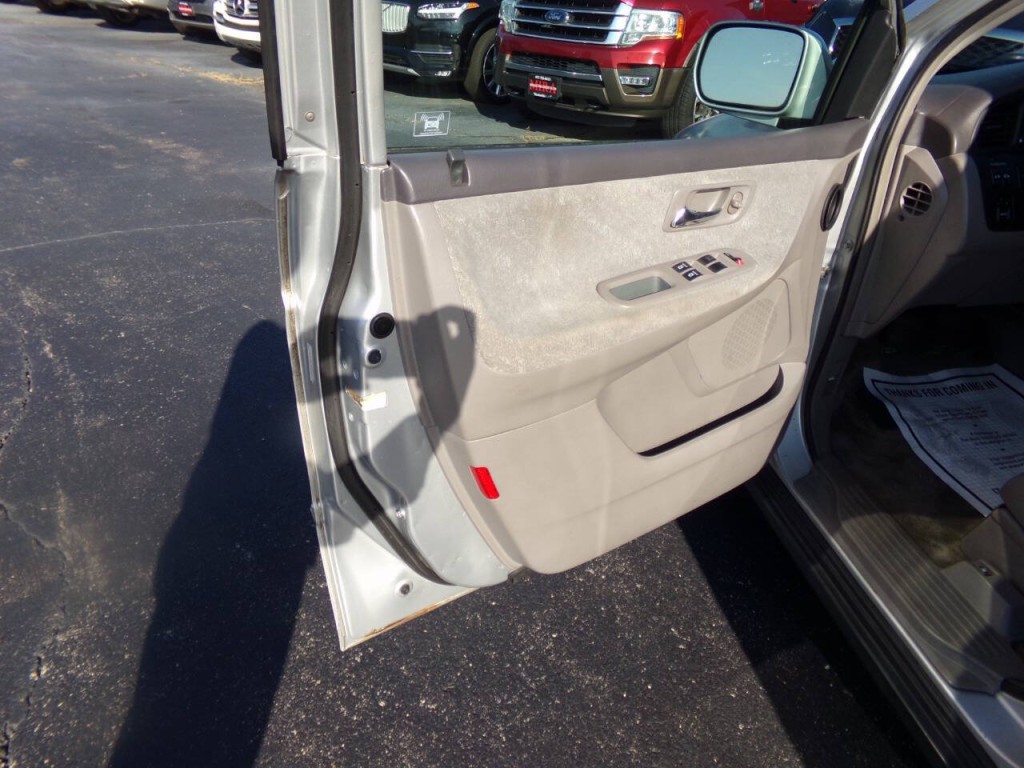 2002 Honda Odyssey Image 9