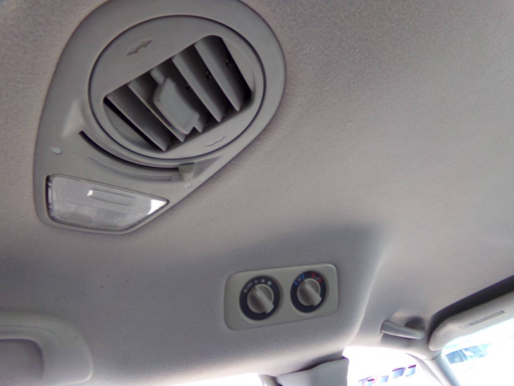 2002 Honda Odyssey Image 15