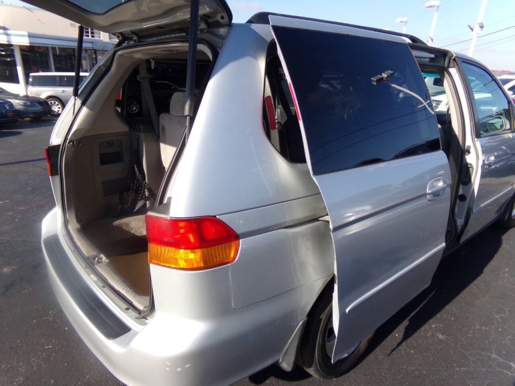2002 Honda Odyssey Image 24